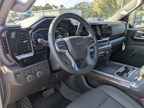 New 2026 Chevrolet Silverado 2500 LT w/ Trail Boss Package image 13