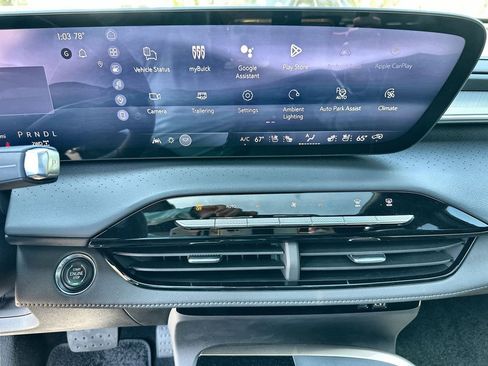 Used 2026 Buick Enclave Avenir w/ Super Cruise Package image 35