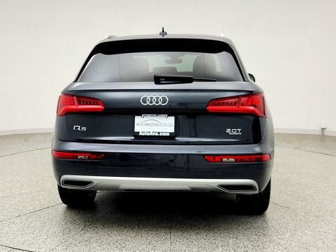 Used 2018 Audi Q5 Prestige w/ Prestige Package AWD/4WD image 6