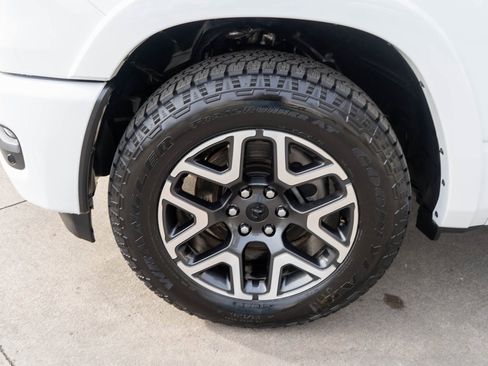 Used 2025 RAM 1500 Laramie w/ Sport Appearance Package image 29
