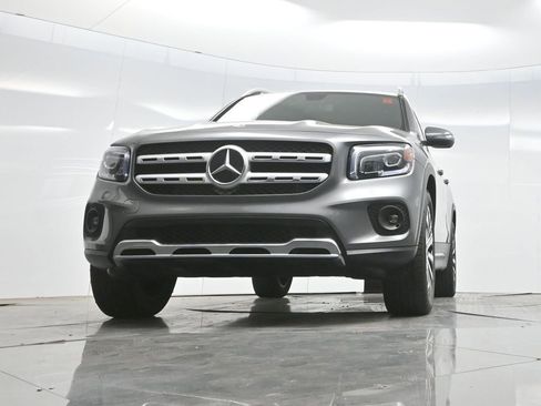 Used 2021 Mercedes-Benz GLB 250 image 49