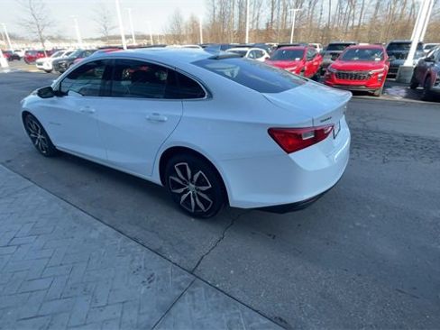 Certified 2018 Chevrolet Malibu LT image 6