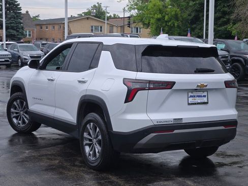 Certified 2025 Chevrolet Equinox LT FWD image 14