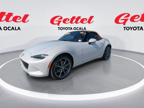 Used 2018 MAZDA MX-5 Miata Grand Touring image 4