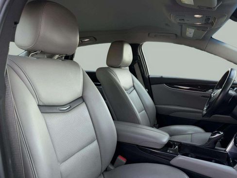 Used 2017 Cadillac XTS Luxury FWD image 30