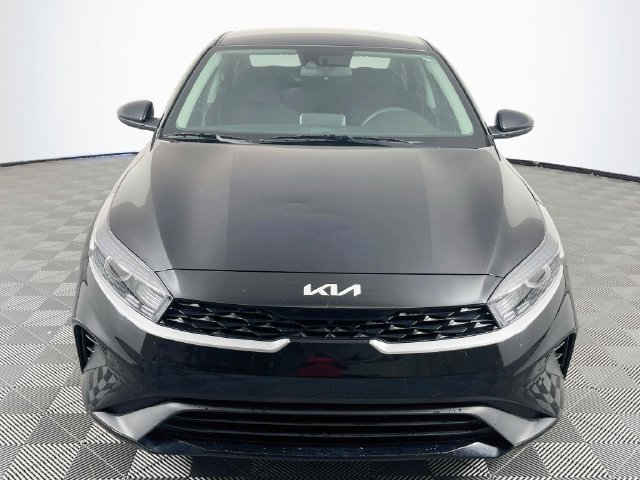 Used 2024 Kia Forte LX FWD image 3