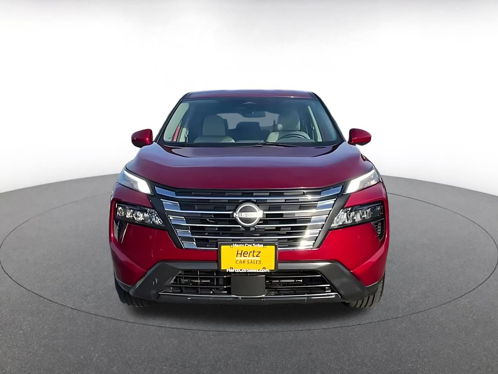 Used 2025 Nissan Rogue SV AWD/4WD image 4