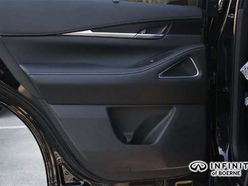 Certified 2026 INFINITI QX60 Autograph w/ Dark Cargo Package image 20