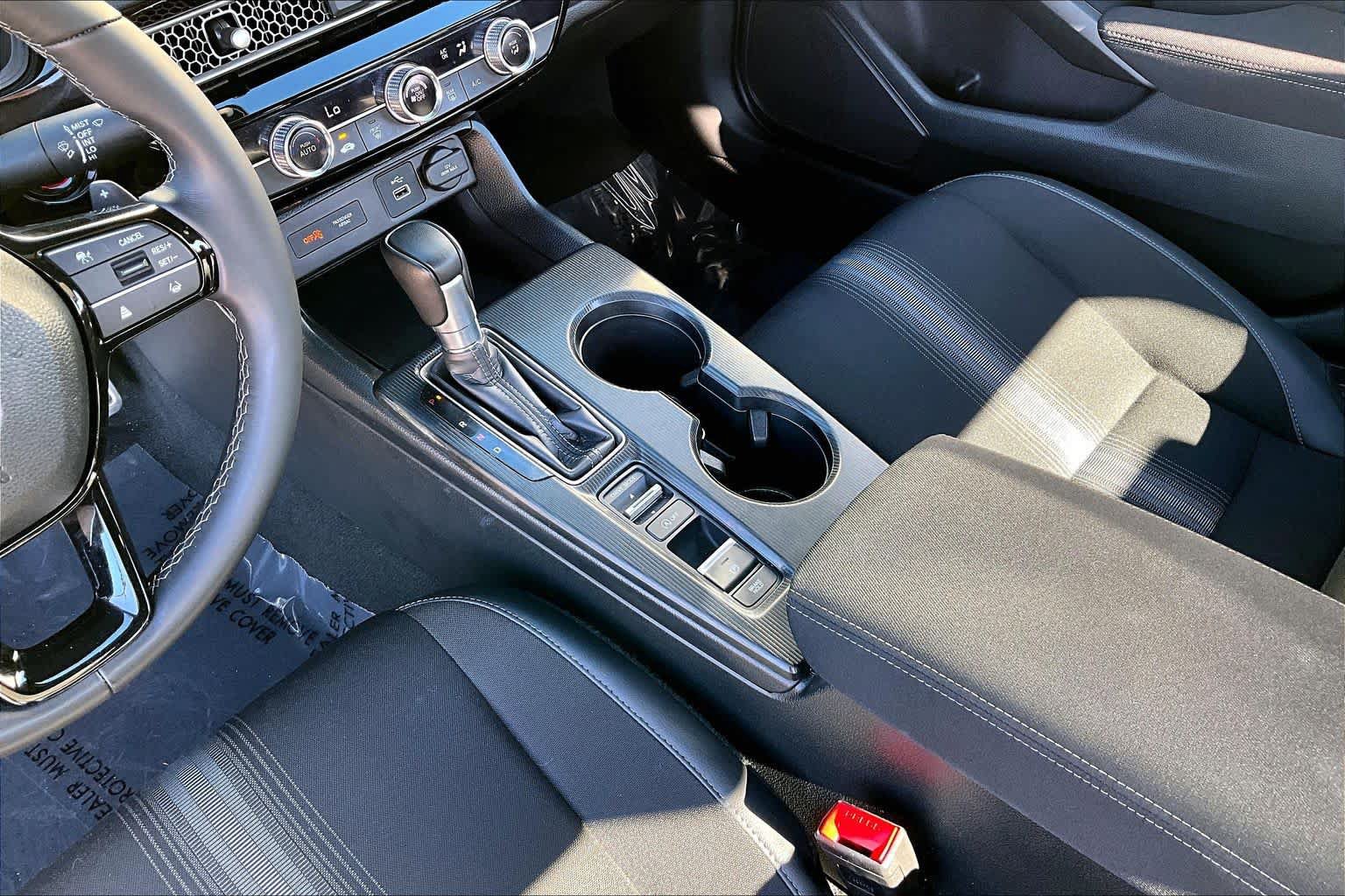 Used 2024 Honda Civic Sport image 17