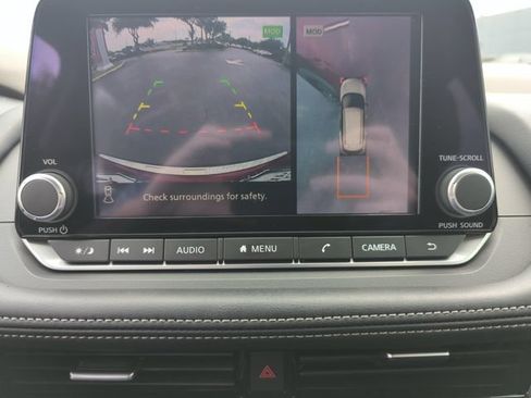 Certified 2023 Nissan Rogue SL AWD/4WD image 39