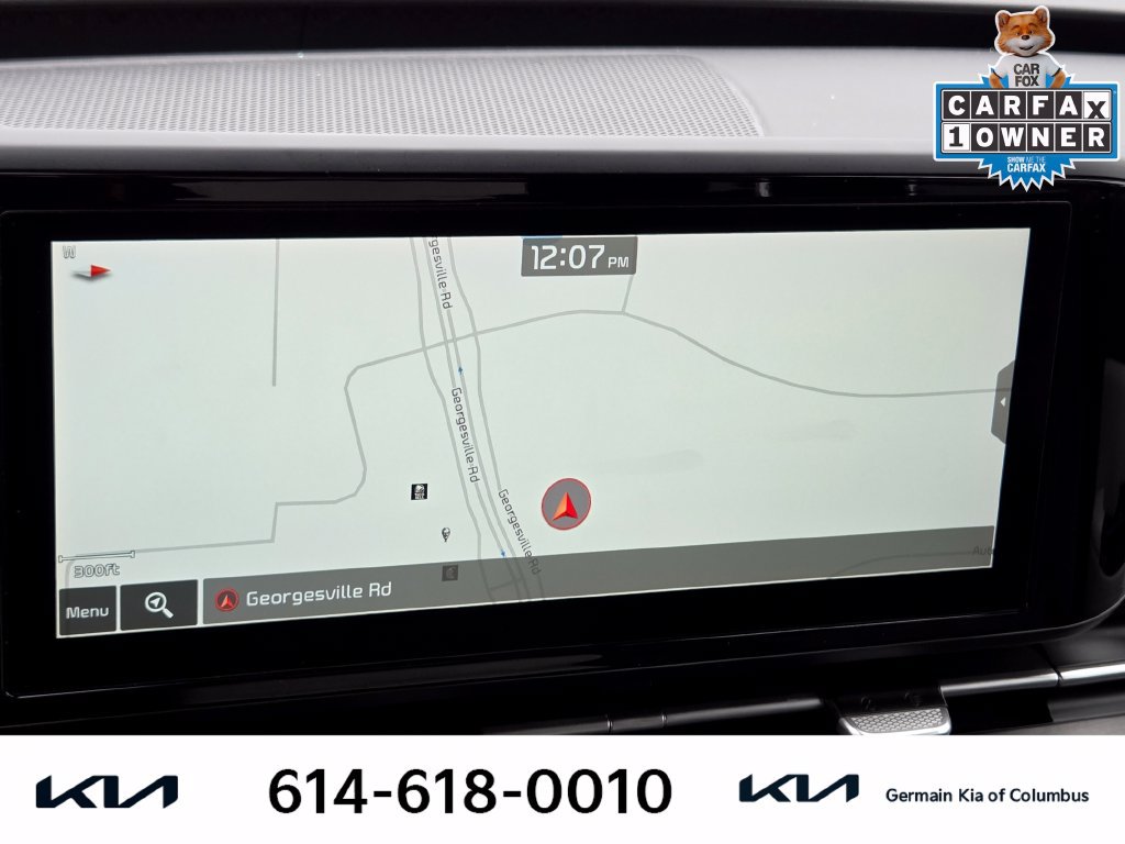 Used 2022 Kia Carnival EX FWD image 28