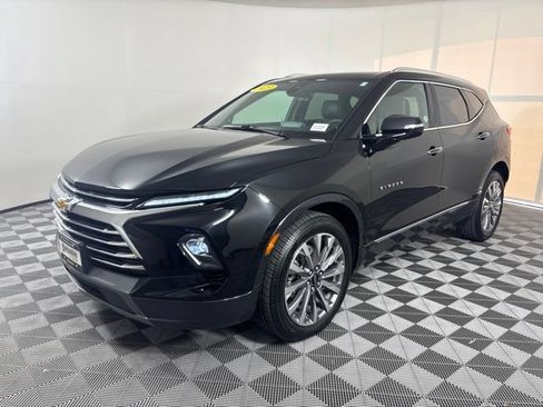Used 2023 Chevrolet Blazer Premier w/ Driver Confidence II Package AWD/4WD image 30