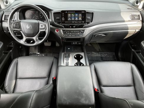 Used 2024 Honda Ridgeline RTL image 9