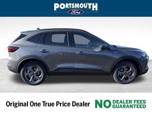 New 2026 Ford Escape ST-Line Select w/ Equipment Group 401A image 26