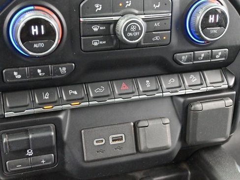 Used 2020 Chevrolet Silverado 3500 LTZ w/ Technology Package image 24