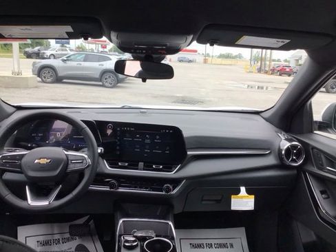 New 2026 Chevrolet Equinox LT FWD image 19