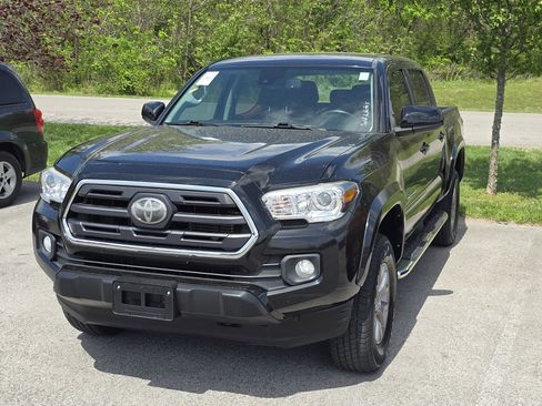 Used 2019 Toyota Tacoma SR5 image 9