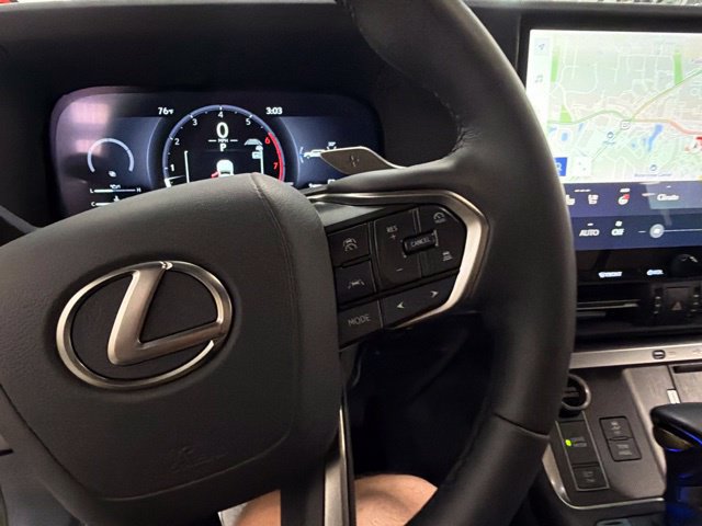 Used 2026 Lexus GX 550 w/ Accessory Package (31) AWD/4WD image 26