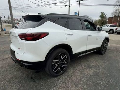 Used 2023 Chevrolet Blazer RS w/ Enhanced Convenience Package image 8