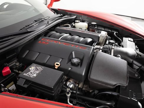 Used 2008 Chevrolet Corvette Coupe w/ Preferred Equipment Group RWD image 33