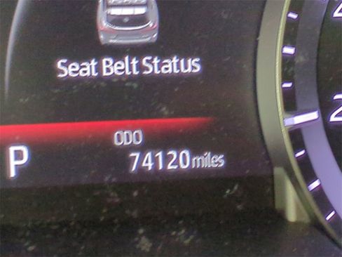 Used 2022 Toyota Highlander XLE image 36