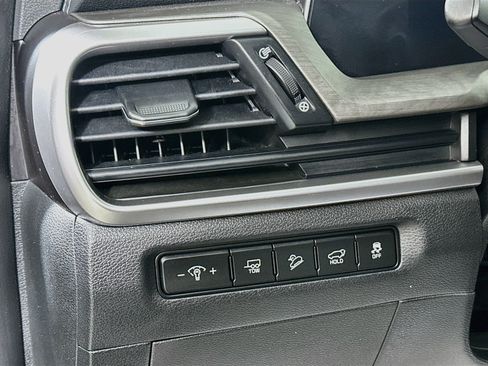 Used 2024 Kia Telluride EX X-Line AWD/4WD image 10