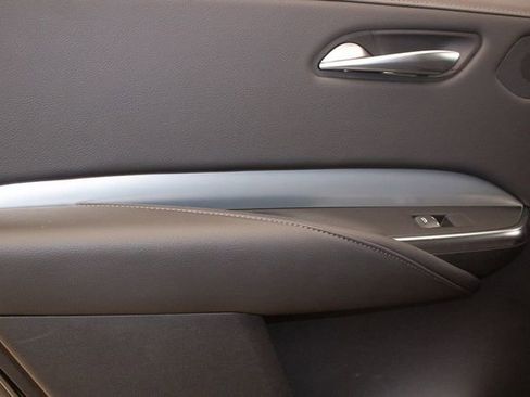 Used 2023 Cadillac XT4 Premium Luxury w/ Enhanced Visibility Package image 18