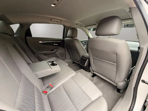 Used 2019 Chevrolet Impala LS FWD image 19