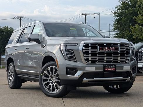 New 2026 GMC Yukon Denali w/ Sun & Power Step Package AWD/4WD image 2
