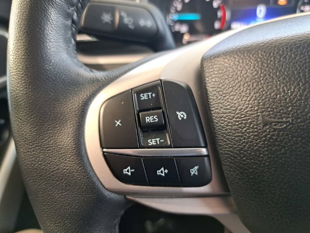 Used 2024 Ford Explorer XLT w/ Equipment Group 202A AWD/4WD image 17