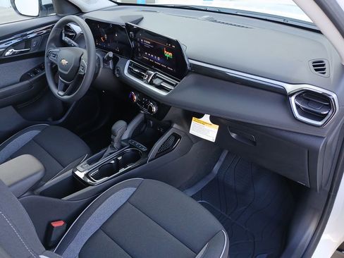 New 2026 Chevrolet TrailBlazer LT w/ Driver Confidence Package FWD image 30
