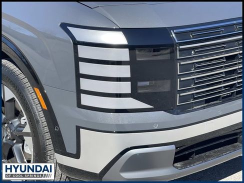 New 2026 Hyundai Palisade Limited FWD image 9