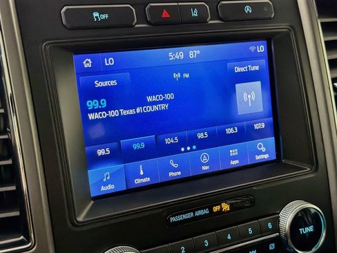 Used 2020 Ford Expedition Max XLT w/ Equipment Group 202A RWD image 18