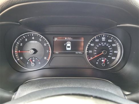 Used 2023 Kia Forte GT-Line w/ GT-Line Technology Package image 7