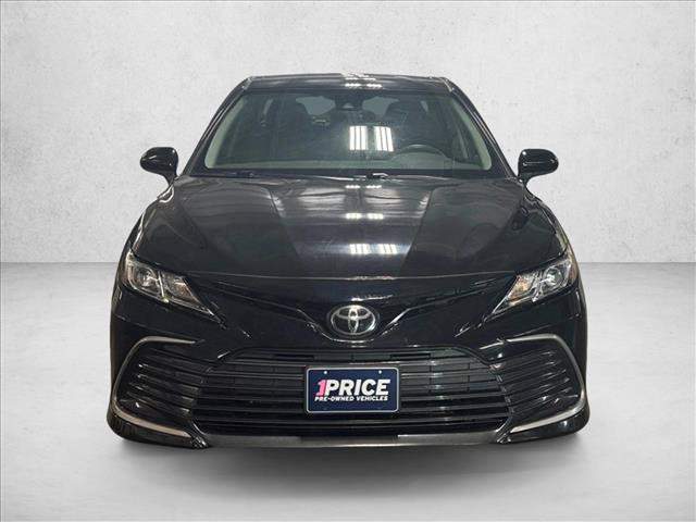 Used 2021 Toyota Camry LE FWD image 2