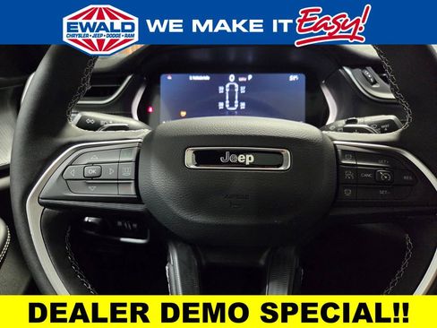 New 2025 Jeep Grand Cherokee L Altitude AWD/4WD image 3