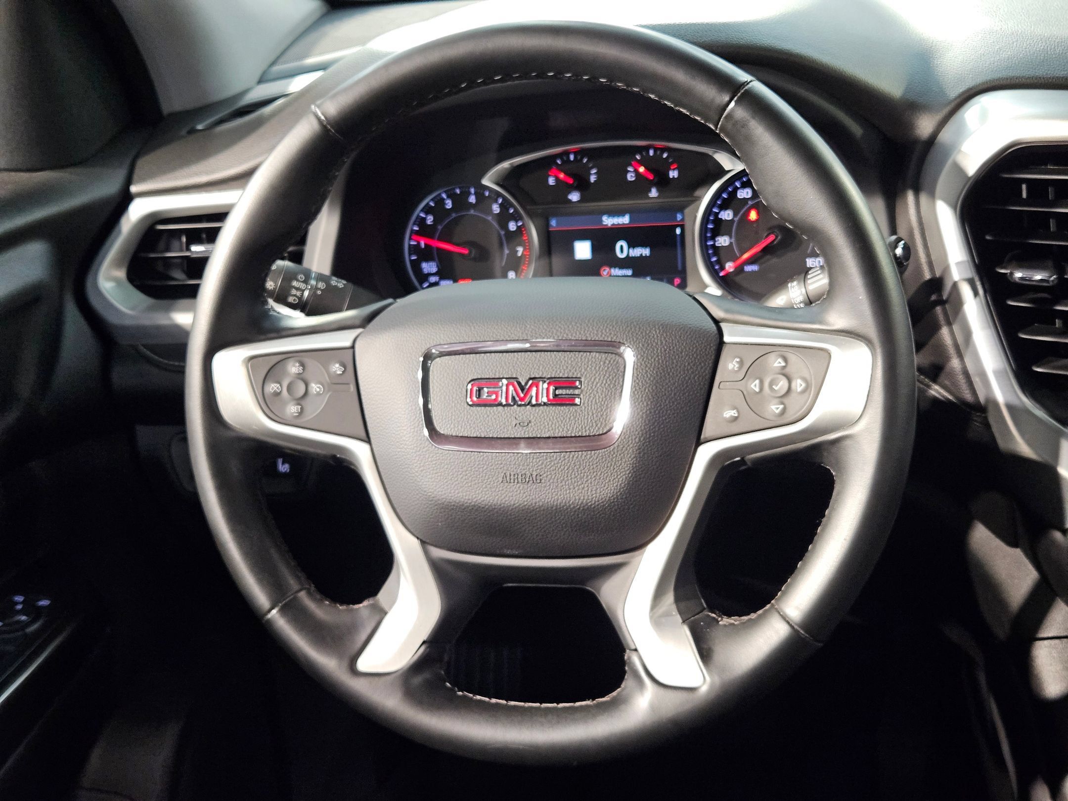 Used 2023 GMC Acadia SLT AWD/4WD image 27