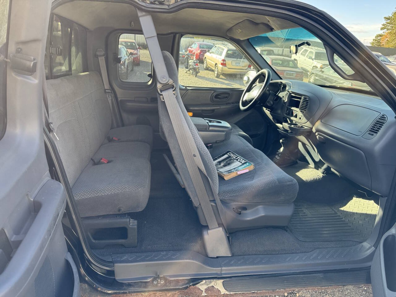 Used 1999 Ford F150 4x4 SuperCab image 25