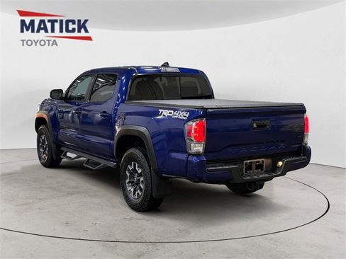Used 2022 Toyota Tacoma TRD Off-Road w/ TRD Premium Off Road Package image 5