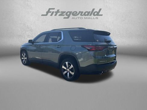 Certified 2022 Chevrolet Traverse LT w/ LT Premium Package AWD/4WD image 6