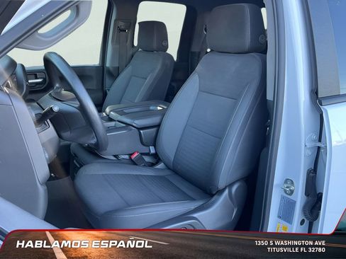 Used 2024 Chevrolet Silverado 2500 Custom w/ Custom Value Package image 18