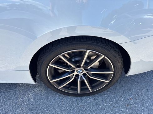 Used 2021 BMW 430i Convertible w/ Convenience Package image 12