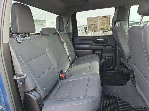 Certified 2025 Chevrolet Silverado 2500 Custom w/ Custom Value Package image 26