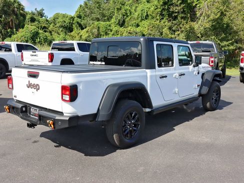 Used 2022 Jeep Gladiator Mojave image 8