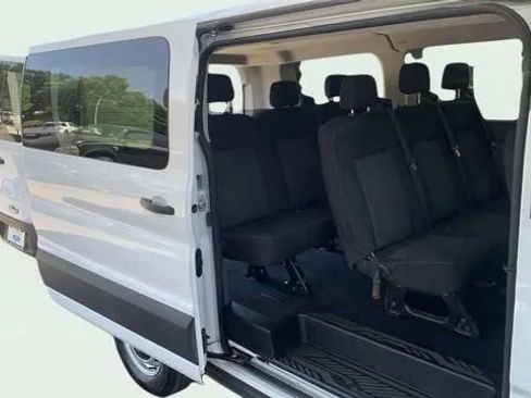 Used 2020 Ford Transit 150 XL image 18