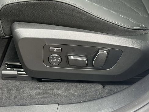 New 2025 BMW X3 xDrive30i w/ Premium Package image 11