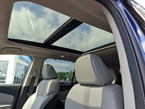Used 2024 Honda Pilot Touring image 17