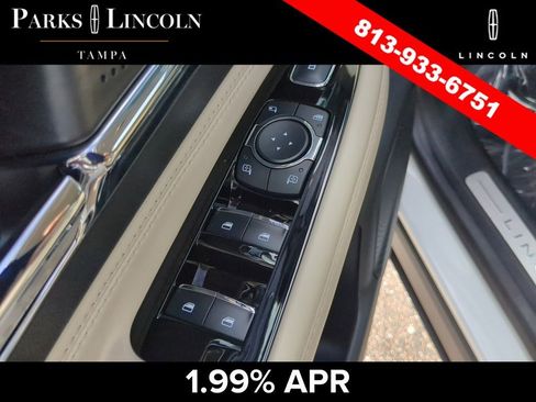 Certified 2025 Lincoln Corsair Reserve FWD image 16