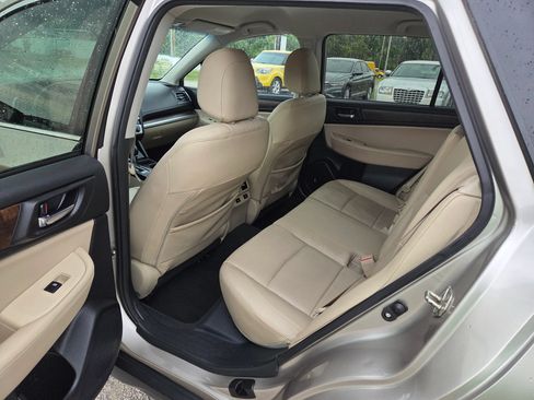 Used 2016 Subaru Outback 2.5i Limited AWD/4WD image 14
