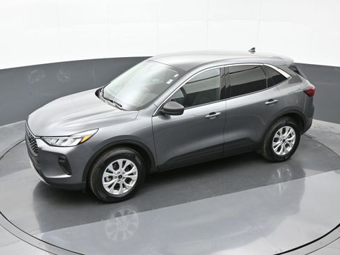 Used 2024 Ford Escape Active image 31